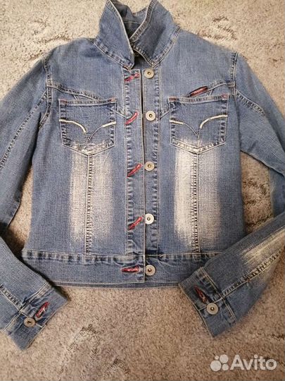 Джинсовая куртка