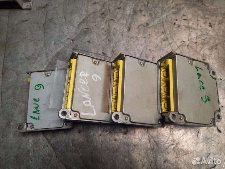 Mitsubishi Lancer 9 Блок AIR BAG