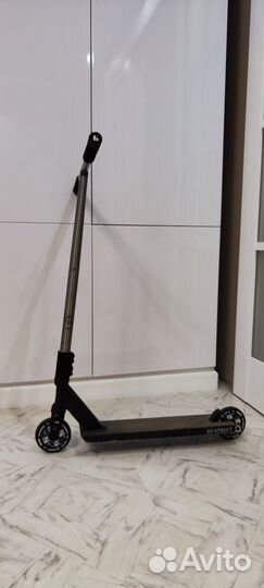 Трюковой самокат hipe h5