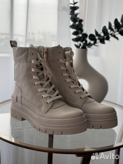 Ботинки женские 37 размер