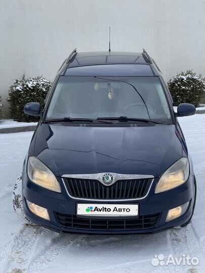Skoda Roomster 1.6 МТ, 2011, 200 200 км