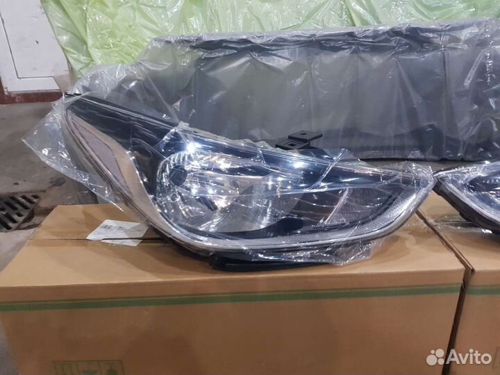 Фары Hyundai Solaris 2 с 17-20г