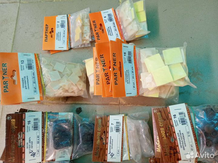 Мебельная фурнитура