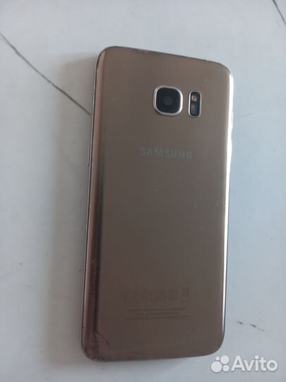 Samsung Galaxy S7 Edge, 4/64 ГБ