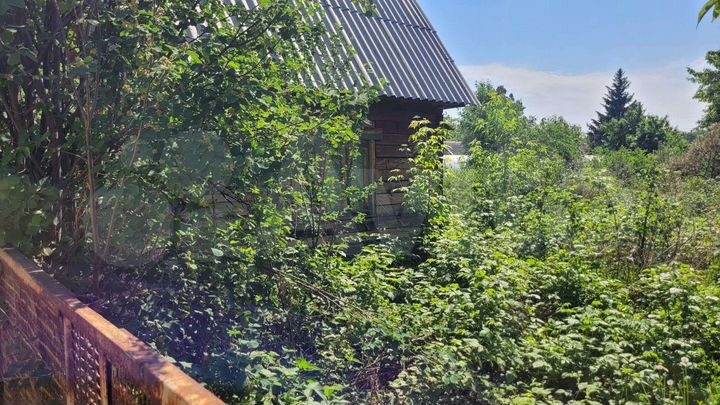 Дача 10 м² на участке 5 сот.