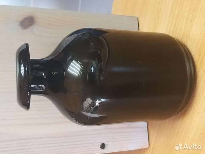 Ваза стекло темное