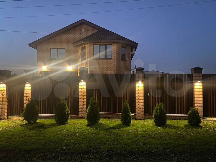 Коттедж 149,8 м² на участке 13 сот.