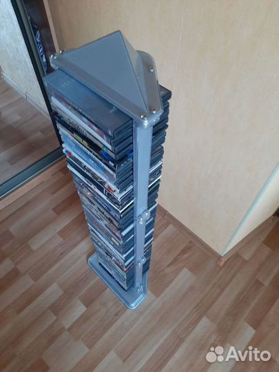 Полка с DVD
