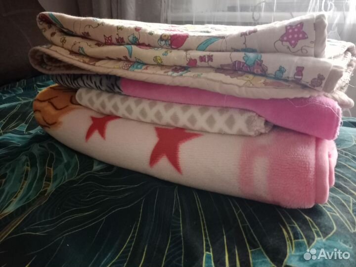 Одеяло и пледы