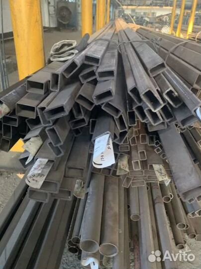 Профильная труба, арматура