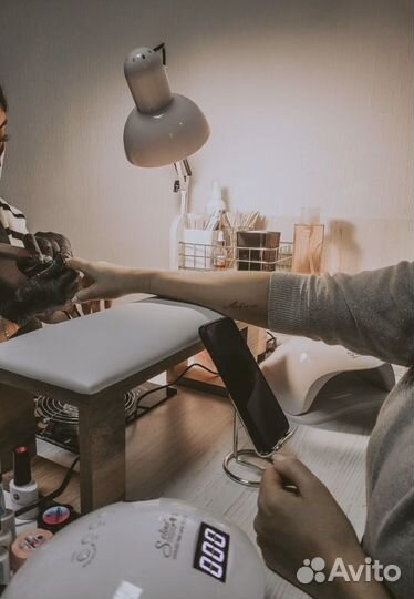 Мастер маникюра