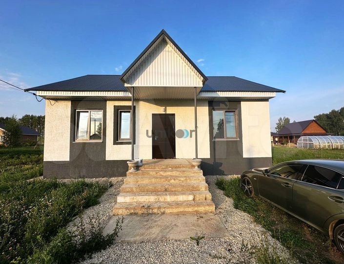 Дом 104,3 м² на участке 7,6 сот.