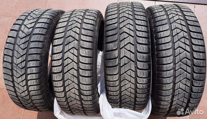 Pirelli Winter Sottozero 3 205/45 R17 87V