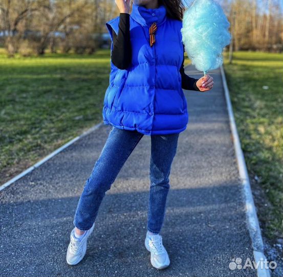 Жилетка женская весенняя