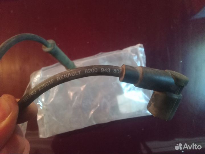 Высоковольтные провода 224404252r