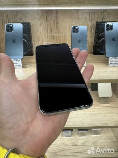 iPhone Xs, 256 ГБ