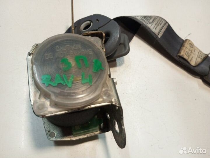 Ремень безопасности задний правый Toyota Rav 4