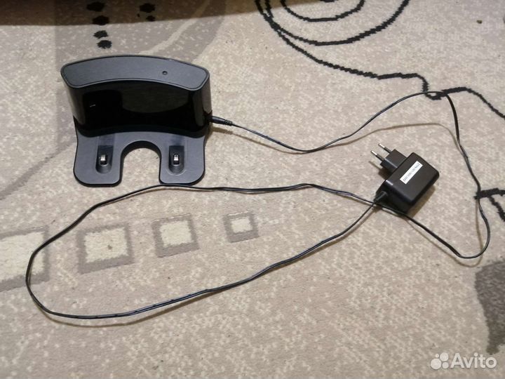 Робот пылесос polaris pvcr 0726W