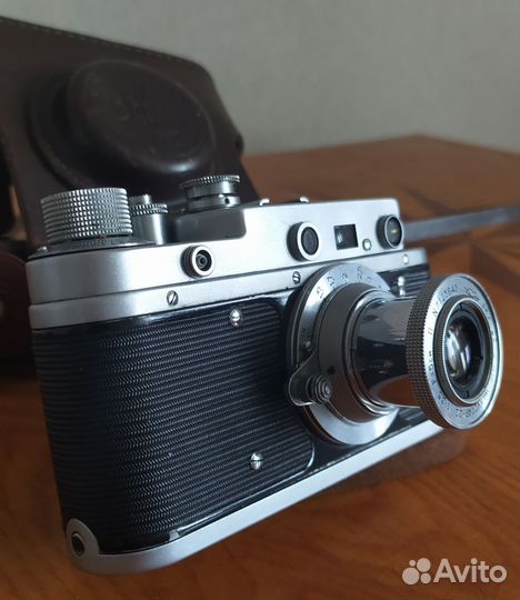 Плёночные фотоаппараты Зоркий-С, Смена 8 М