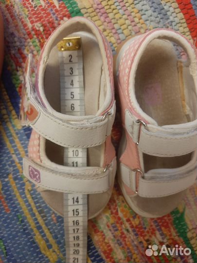 Сандалии для девочки 24 размер