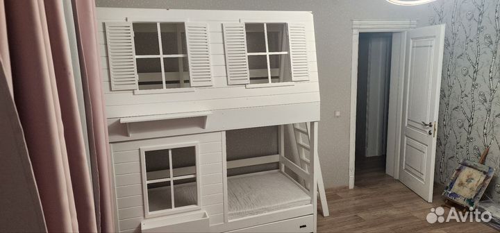 Двухъярусная кровать бу с матрасами