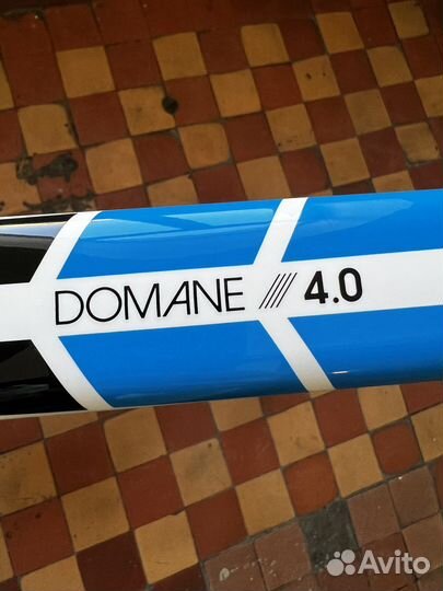 Шоссейный велосипед Trek domane 4.0 disc endurance