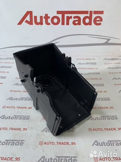 Площадка под аккумулятор ford focus 3