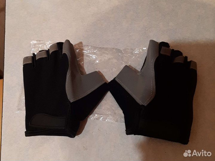 Перчатки для тренажерного зала