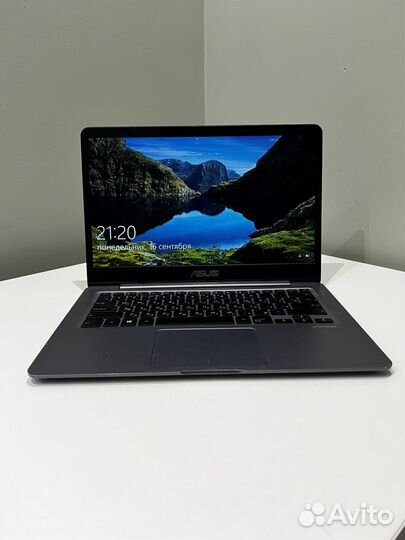 Asus vivobook 14