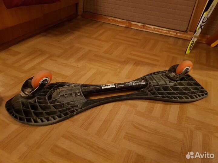 Скейты, 2 штуки