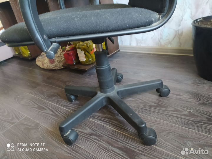 Компьютерный стул