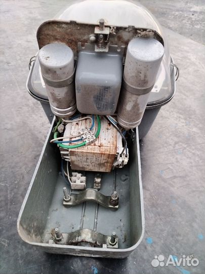 Фонарь уличный на столб