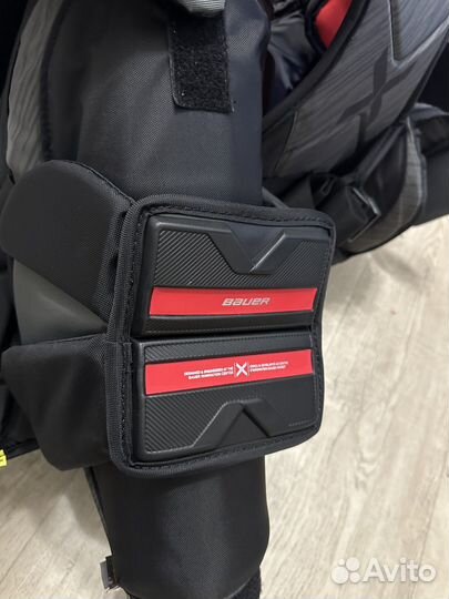 Вратарский нагрудник bauer