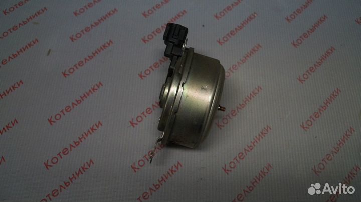 Nissan 21487-EQ30A Моторчик вентилятора охлаждения