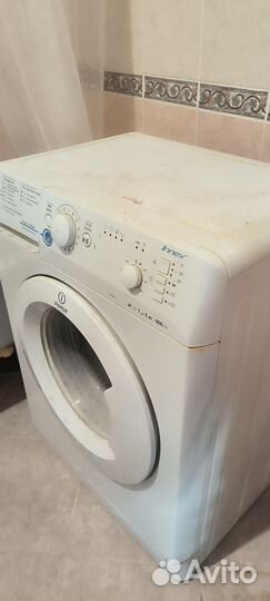 Стиральная машина indesit