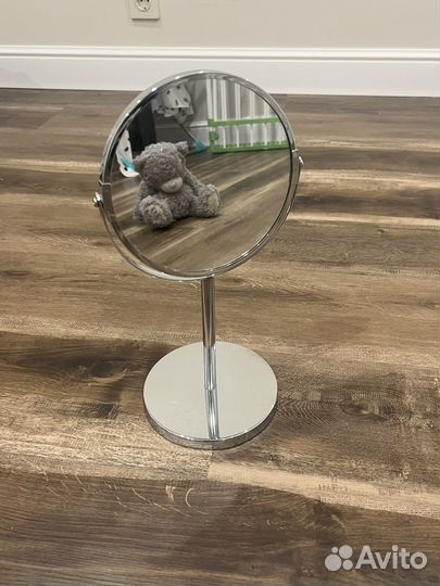 Зеркало настольное
