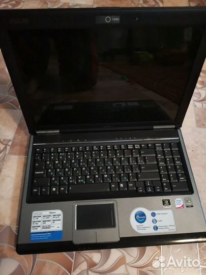 Ноутбук asus x55s