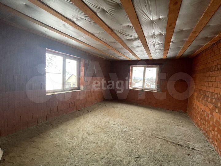 Таунхаус 203 м² на участке 3 сот.