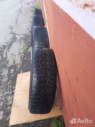 Maxxis ArcticTrekker NP3 215/65 R16