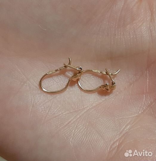 Золотые серьги