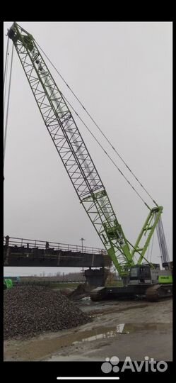 Гусеничный кран 200 тонн