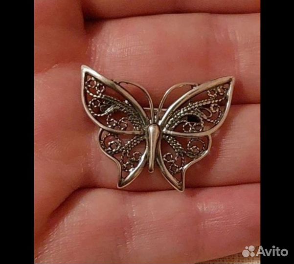 Серьги и брошь