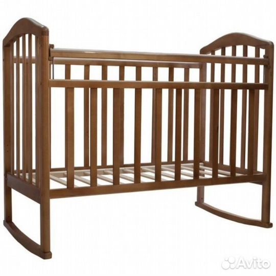 Детская кроватка деревянная