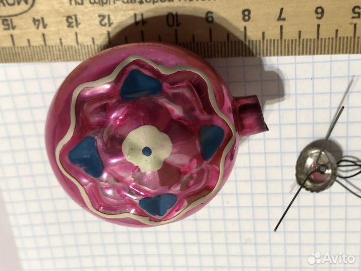 Новогодняя елочная игрушка шар времен СССР