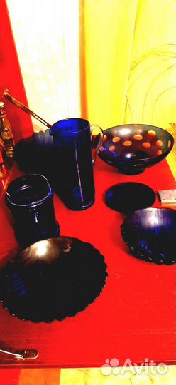 3 салатника,ваза и кувшин