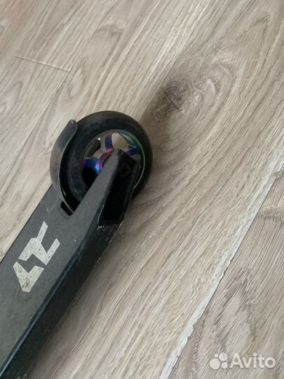 Трюковой Самокат Reaction