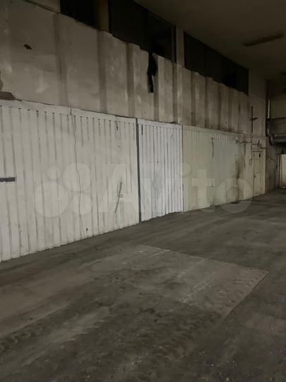 Склад, 1800 м²