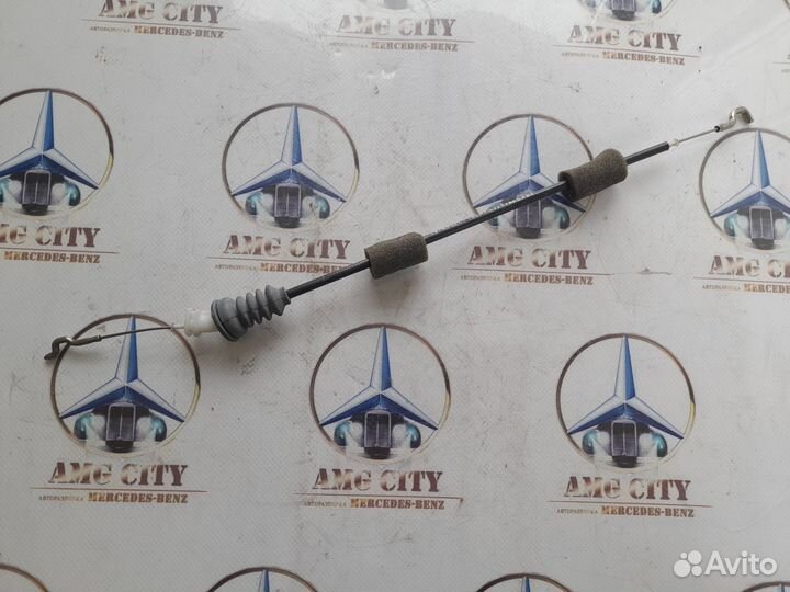 Мерседес С-Класс Трос замка передней двери