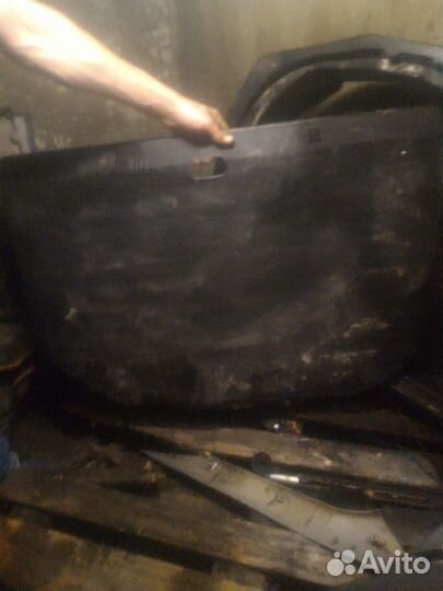 Крышка запаски Nissan Primera W10 примера