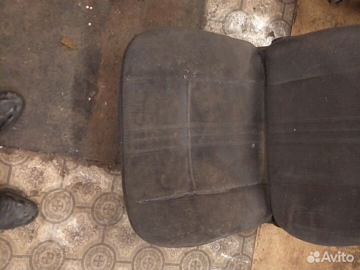 Сиденье водительское волга
